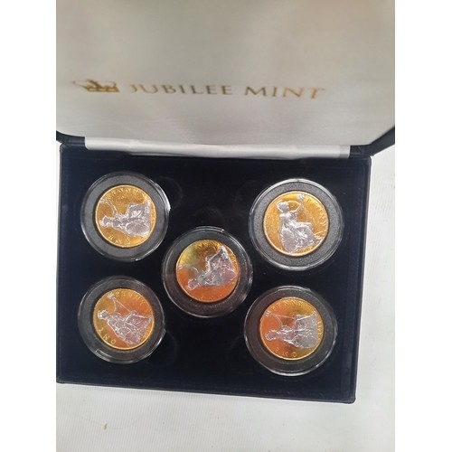 281 - The centenary of world war I gold plated penny collection with 5 one penny coins and C.O.A