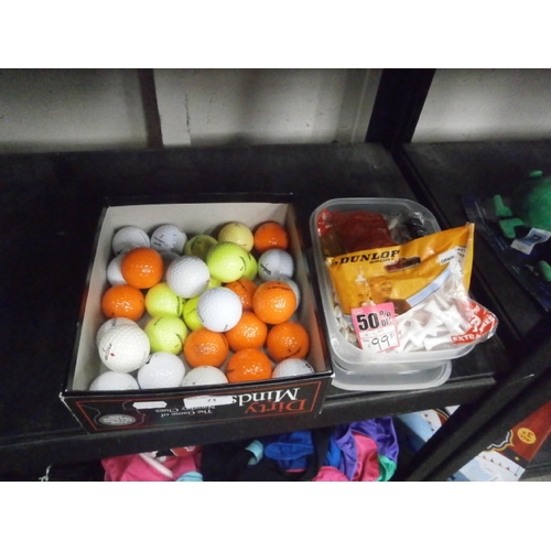 71 - Lot inc golf balls and tees