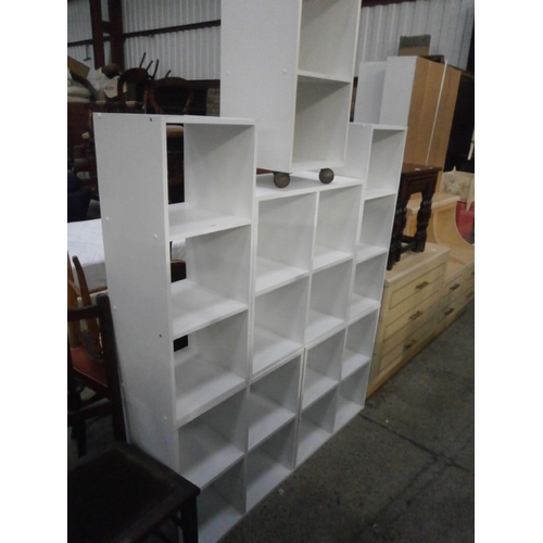 648 - 6 x assorted white open shelved stands