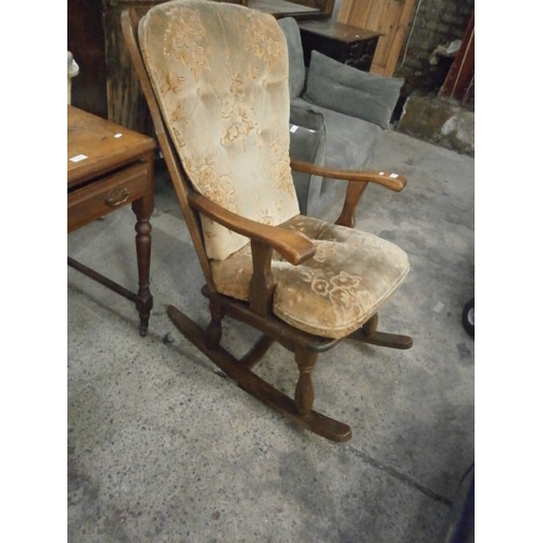 674 - Rocking chair