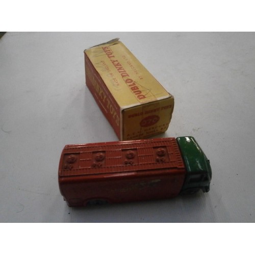 401 - Collection of vintage Dinky cars with boxes