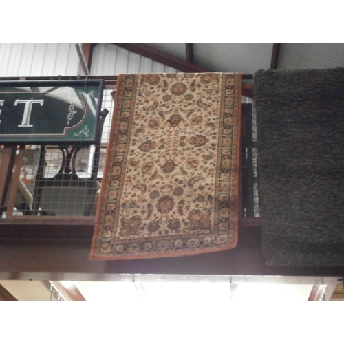 187 - Vintage patterned rug