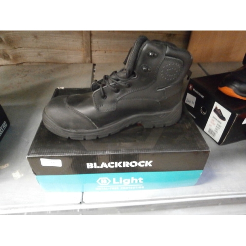 11 - New Black Rock work boots, size 10