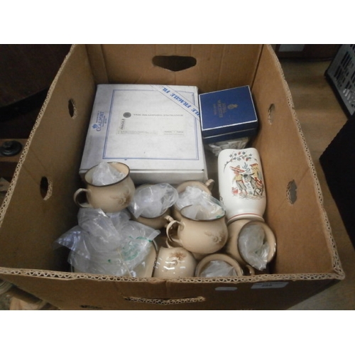 289 - Box inc Denby cups and saucers, collectable plates, etc