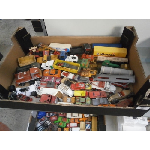 409 - Box of old assorted diecast cars