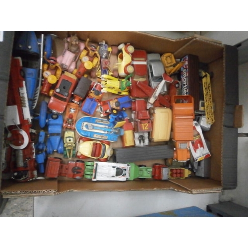 420 - Box of old assorted diecast cars