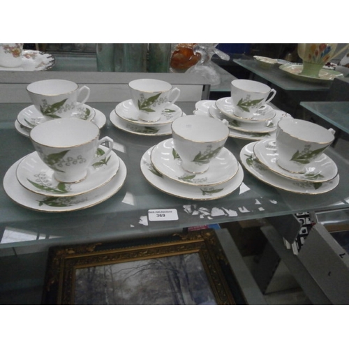 369 - 19 piece Windsor bone china