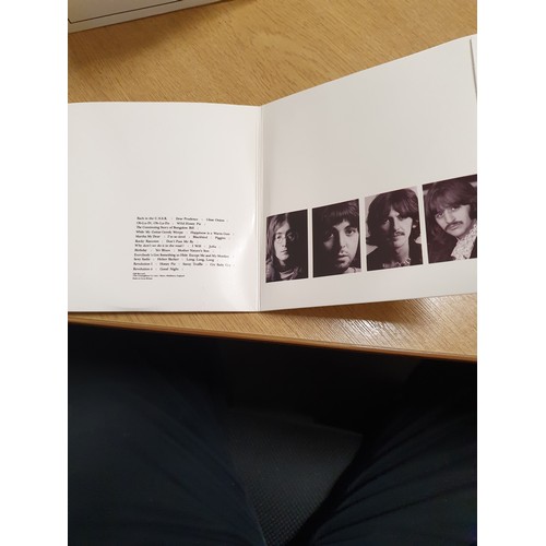 209 - The Beatles in mono CD box set