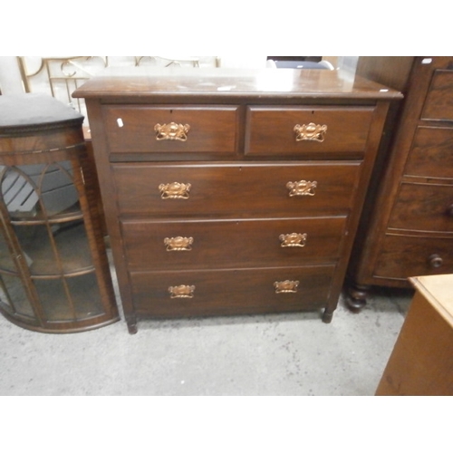 666 - A large vintage 2 over 3 drawer mahogany chest