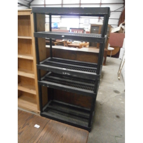 647 - 5 tier plastic shelving