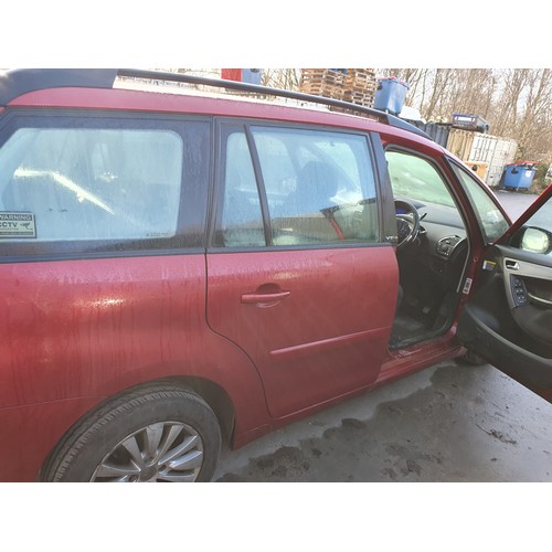 425 - Citroen grand C4 picasso 7 seater. Diesel .M.O.T 14/12/23 mileage 121564 with 2 keys, please see ext... 