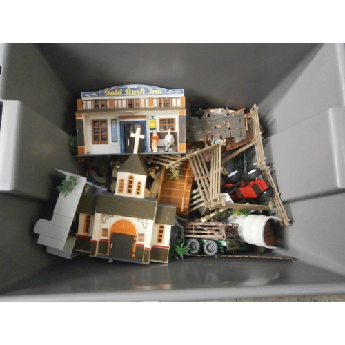 47 - Box of old toy figures and buildings