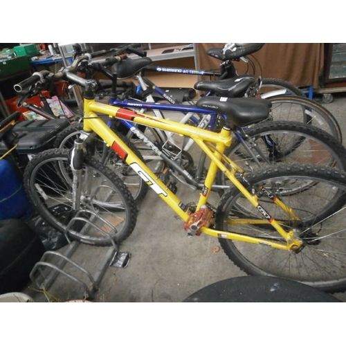 226 - GT Mountain bike