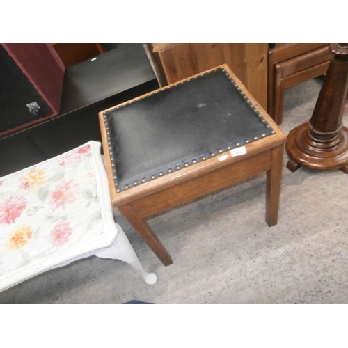 649 - A vintage lift top storage stool