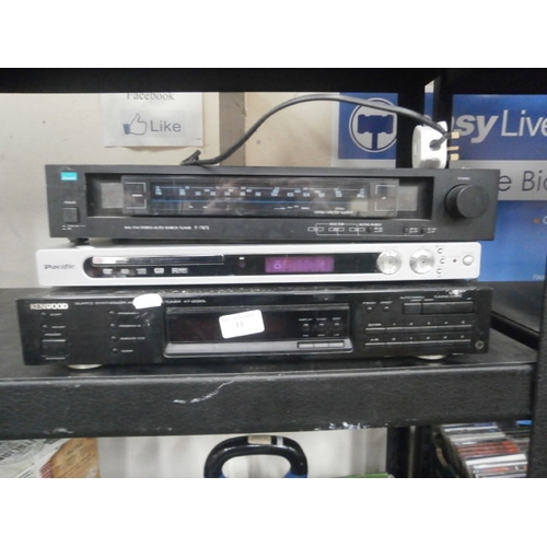 89 - Auto search tuner, pacific compact disc player and kenwood synthesizer