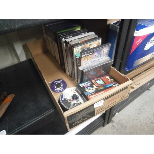 70 - Lot inc assorted console games and pixel player