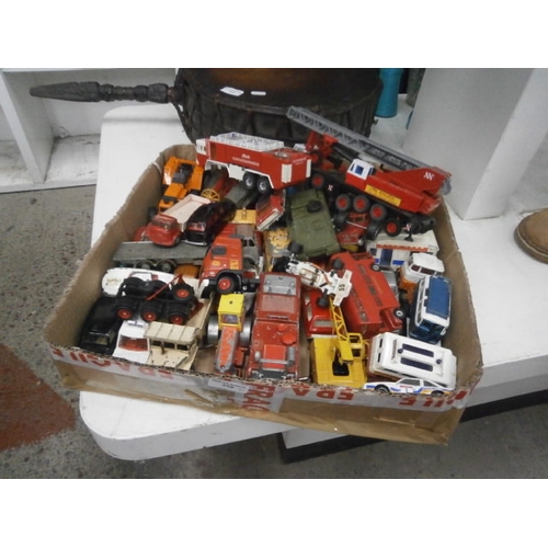 358 - Box of assorted diecast cars