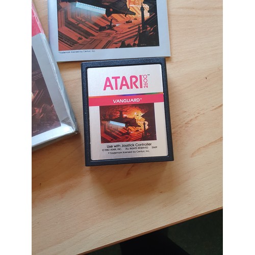 33 - Atari 2600 2669 Vanguard