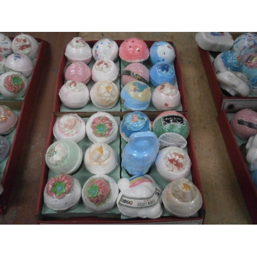 144 - 24 assorted bath bombs