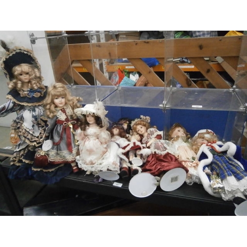 309 - Collection of porcelain dolls