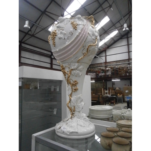 321 - Decorative Jardiniere