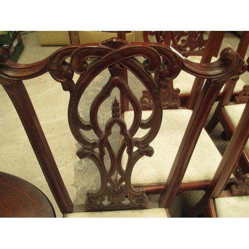 684 - A set of 6 x ornately carved Chippendale style dining chairs