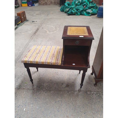 676 - A small vintage hall seat table with drawer