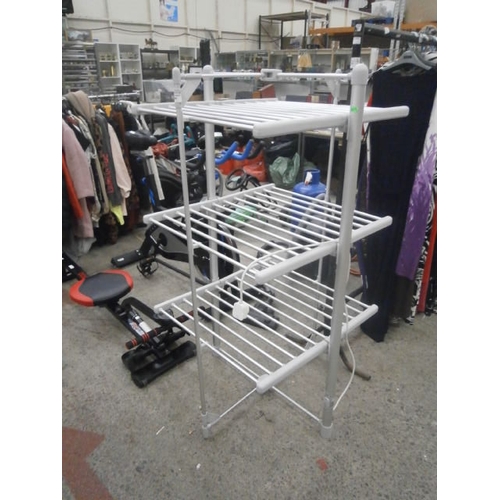 198 - Electric clothes airer