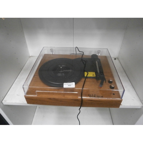 302 - Voksun record player