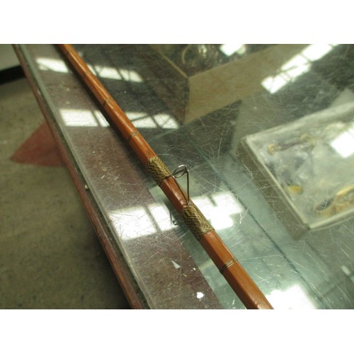 366 - Vintage Sealey Octofloat deluxe fishing rod, 11ft long in very good condition.