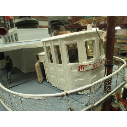 351 - Large MT Washington steam paddle boat model with inner workings, no controller, size 64