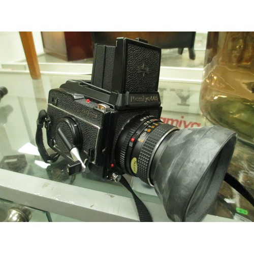 344 - Mamiya M645 100S camera with accessories, user manuals, leather case, etc