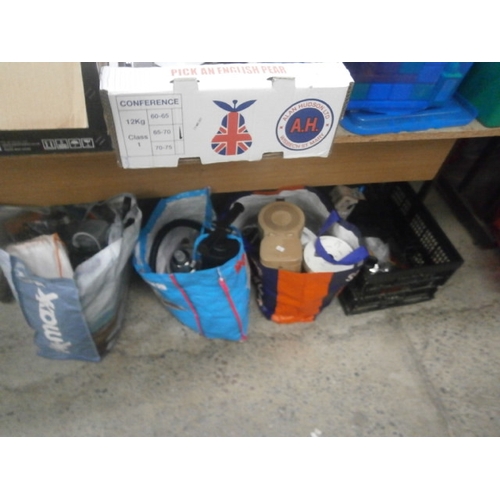 139 - Lot including kettle, pump, iron etc