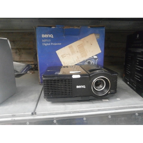 7 - BenQ MP515 Digital projector