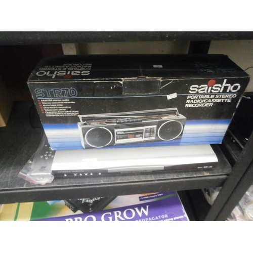 34 - Lot inc Hitachi sewing machine and Saisho portable stereo cassette recorder