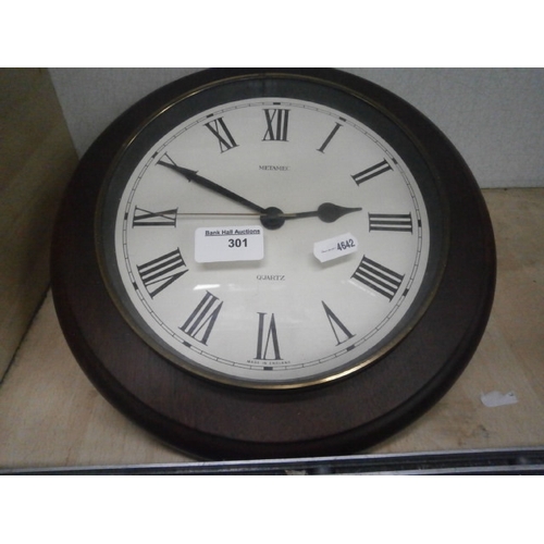 301 - Metamec clock