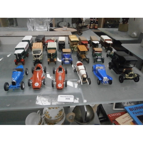 356 - 15 assorted diecast vehicles