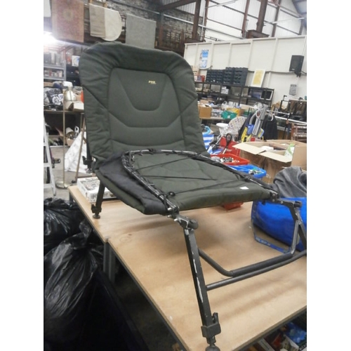 Fox Stalker lounging fishing chair/bed