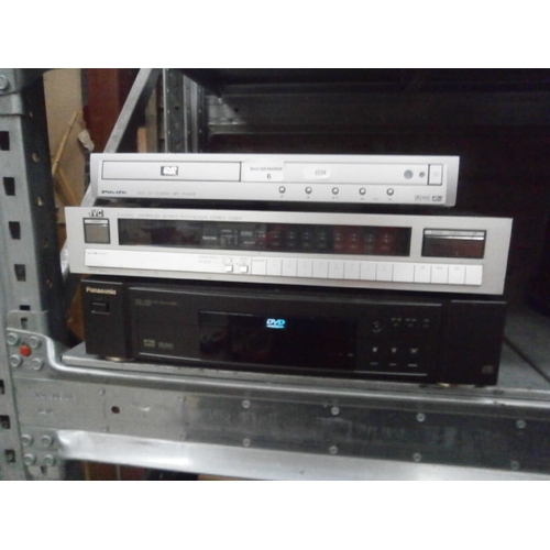 6 - Lot inc JVC stereo tuner, Panasonic DVD/ VIDEO CD/ CD player and Pacific DVD player