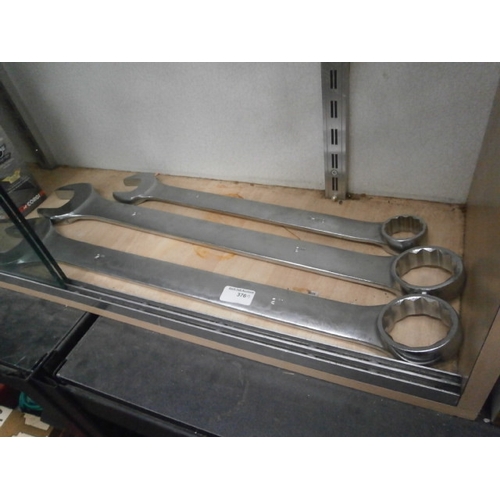 376 - Three heavy duty spanners