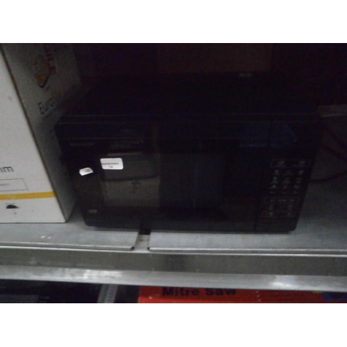 14 - Sharp 800w microwave