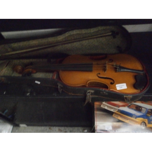 334 - Dulcis et Fortis violin with case