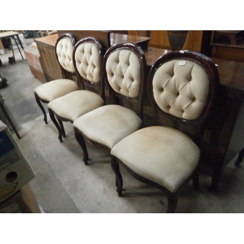 727 - A set of 4 x upholstered spoon back dining chairs