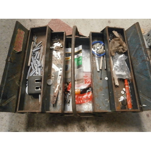 14 - Metal cantilever tool box and contents