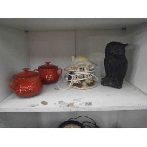 297 - Lot inc two Le Creuset lidded pots, cast concrete owl and mushroom house lamp