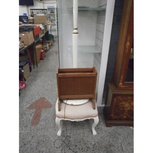 413 - Lot inc magazine rack, old lamp and stool