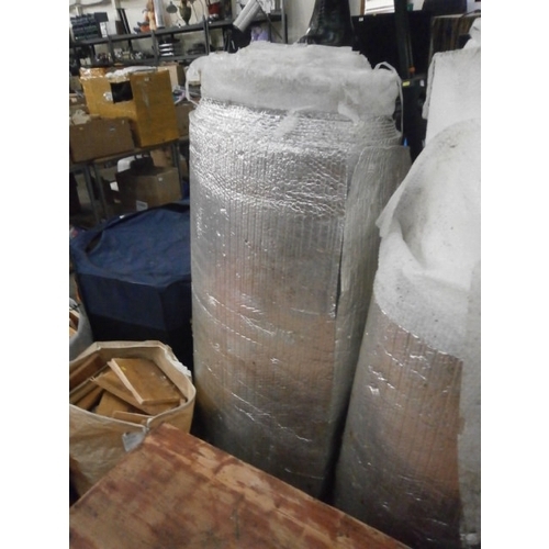 243 - Large roll of bubble wrap