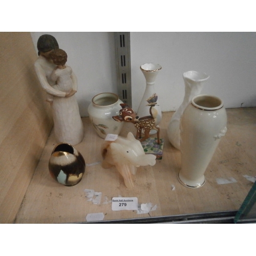 279 - Lot inc vases and ornaments