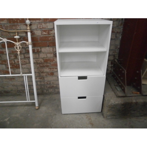 618 - An open shelved bedroom storage unit with 2 x lower drawers