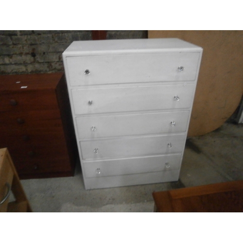 673 - A large painted vintage 5 drawer chest